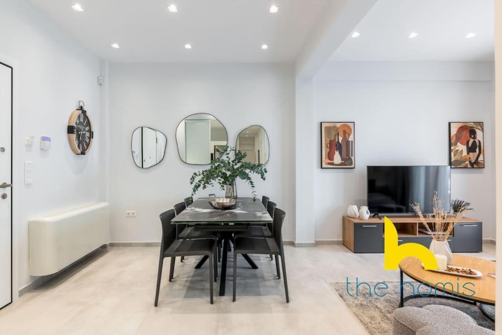 Upscale Apt, Patio Near Hospitals & Metro Apartment Athen