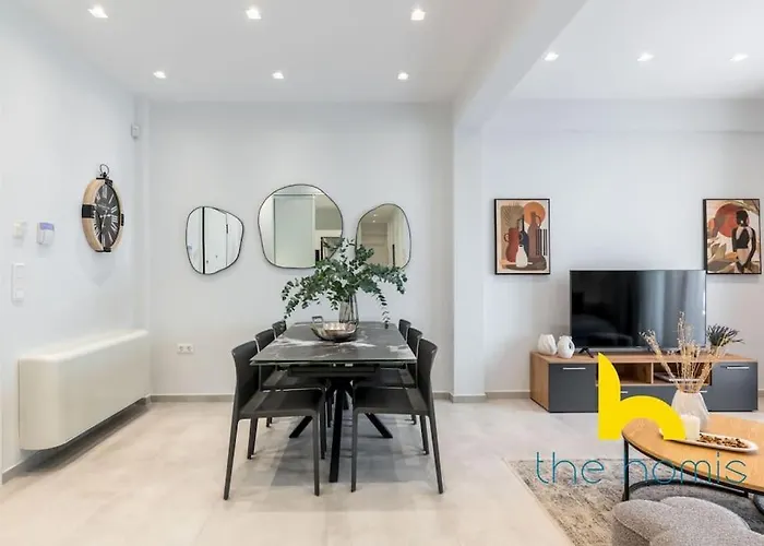 Upscale Central Apt, Patio Near Hospitals & Metro